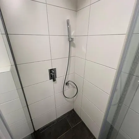 Haeusliche In We15 Apartment